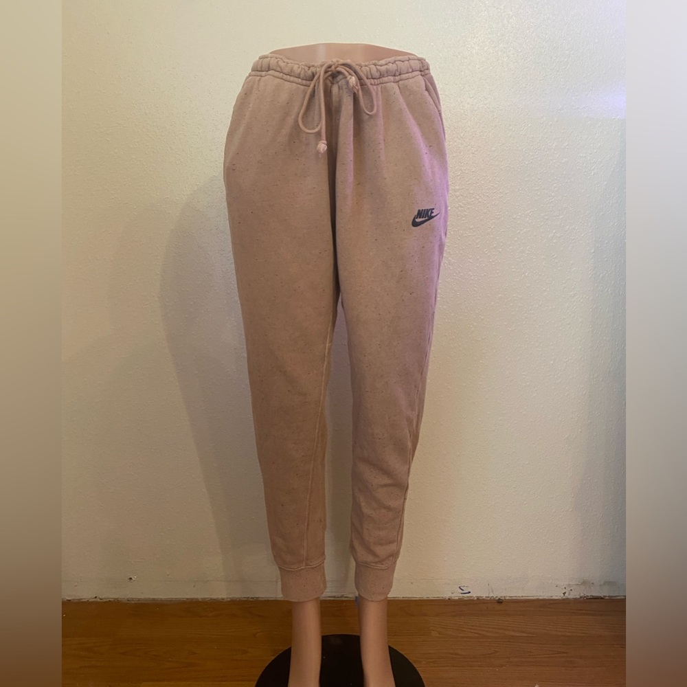 Nike joggers